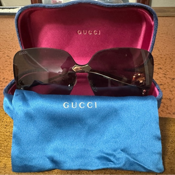 Gucci oversized  rimless sunglasses - Picture 6 of 8